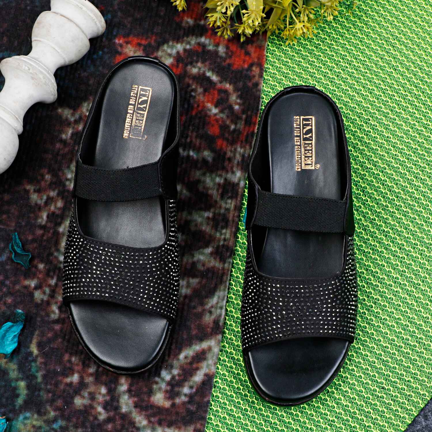 Tryfeet Women's Embellished Low heel sandal